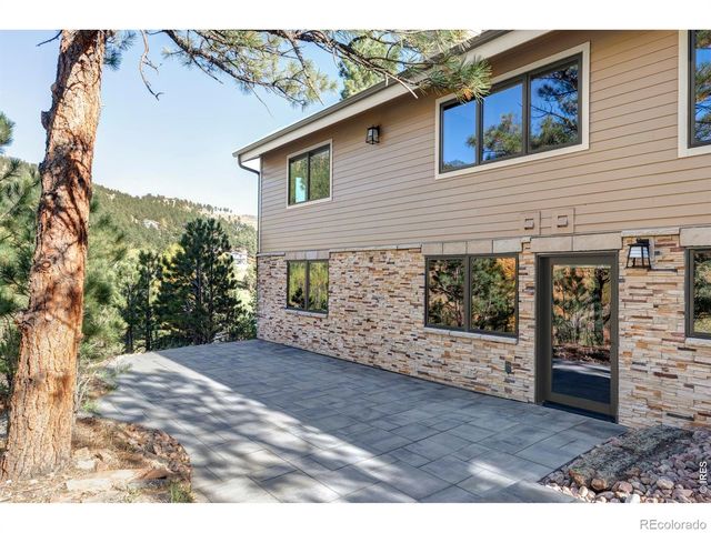 2729 S Lakeridge Trail, Boulder, CO 80302
