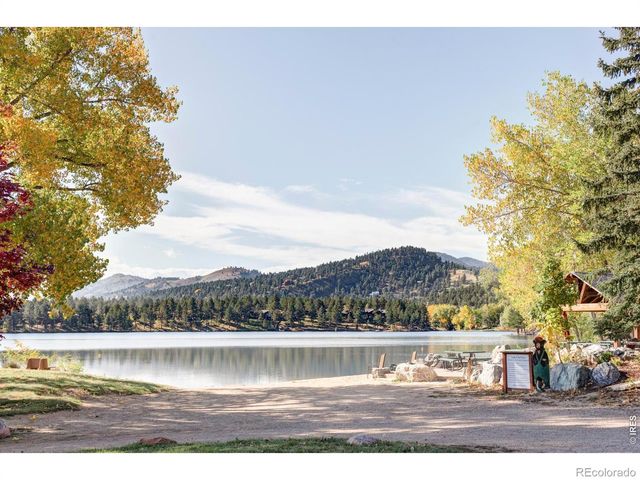 2729 S Lakeridge Trail, Boulder, CO 80302