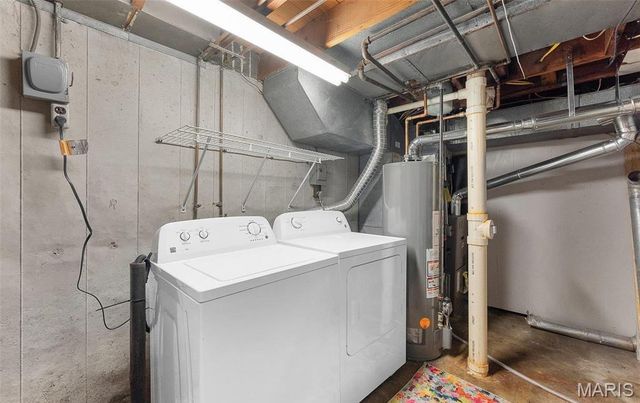 10228 Saint Arsene Lane, St Ann, MO 63074