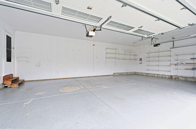 9650 Wagonwood Drive NW, Pickerington, OH 43147