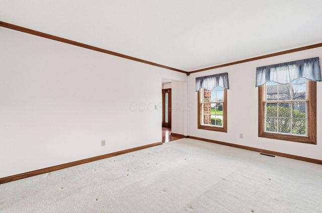 9650 Wagonwood Drive NW, Pickerington, OH 43147