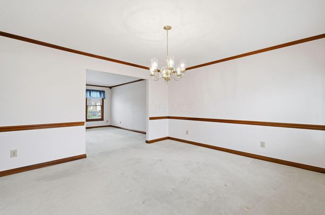 9650 Wagonwood Drive NW, Pickerington, OH 43147