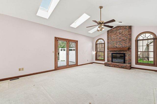 9650 Wagonwood Drive NW, Pickerington, OH 43147