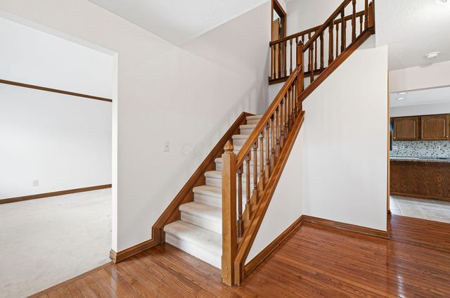 9650 Wagonwood Drive NW, Pickerington, OH 43147