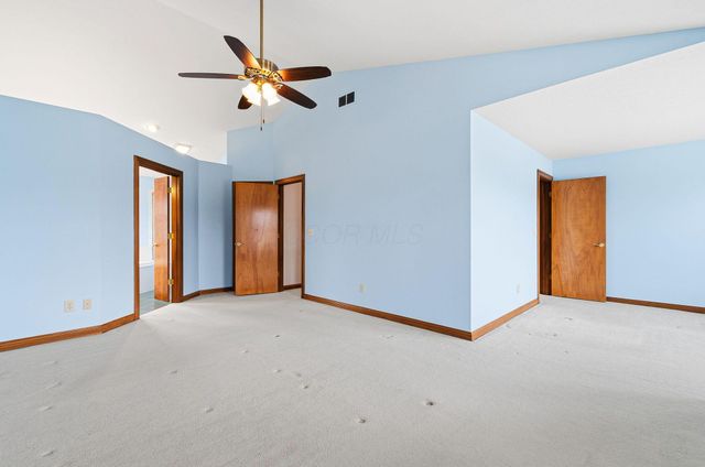 9650 Wagonwood Drive NW, Pickerington, OH 43147