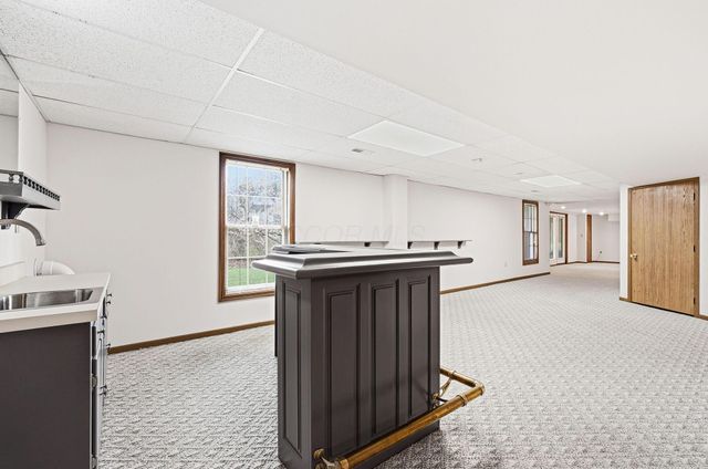 9650 Wagonwood Drive NW, Pickerington, OH 43147