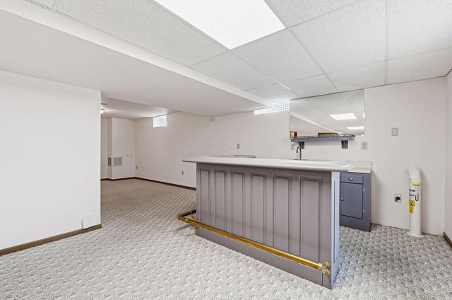 9650 Wagonwood Drive NW, Pickerington, OH 43147