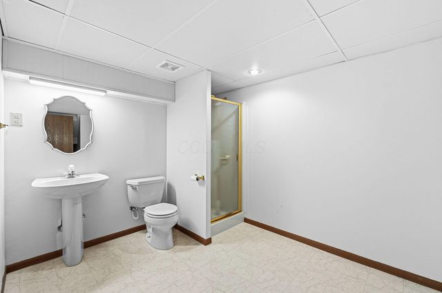 9650 Wagonwood Drive NW, Pickerington, OH 43147