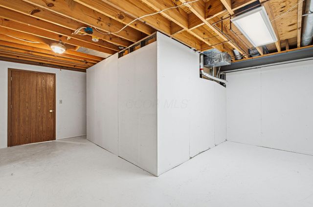 9650 Wagonwood Drive NW, Pickerington, OH 43147