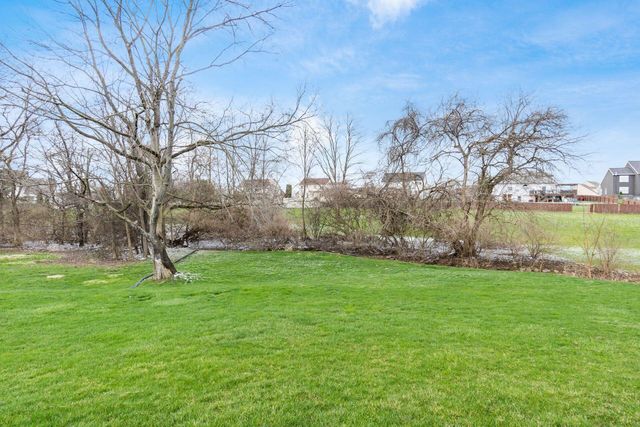 9650 Wagonwood Drive NW, Pickerington, OH 43147