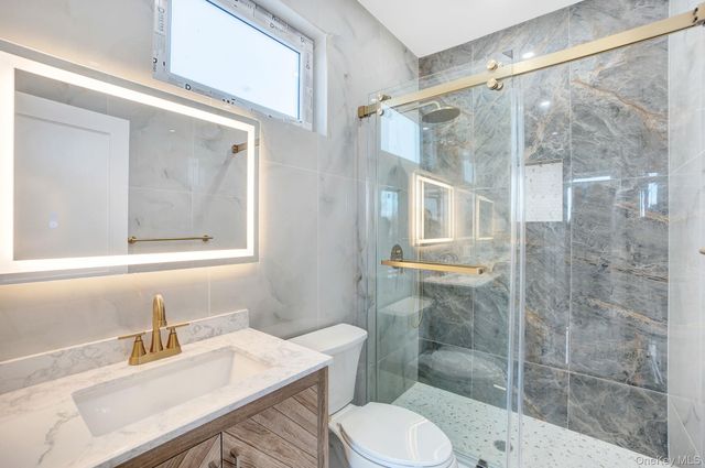 35 Castle Lane, Levittown, NY 11756