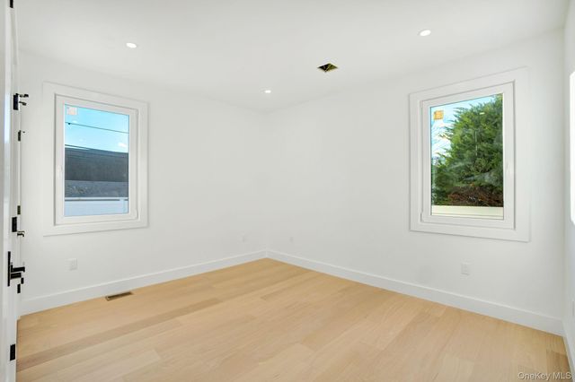 35 Castle Lane, Levittown, NY 11756