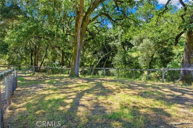 12055 Cenegal Road, Atascadero, CA 93422