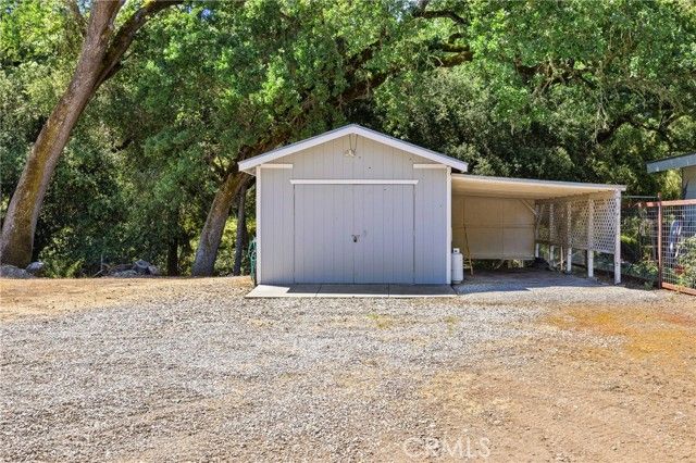 12055 Cenegal Road, Atascadero, CA 93422