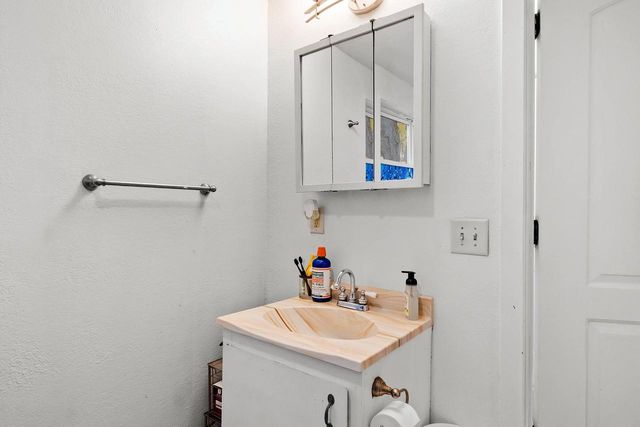 1011 BLAINE STREET, Marinette, WI 54143