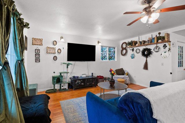 1011 BLAINE STREET, Marinette, WI 54143