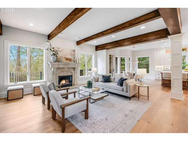 2147 GLENMORRIE Ln, Lake Oswego, OR 97034