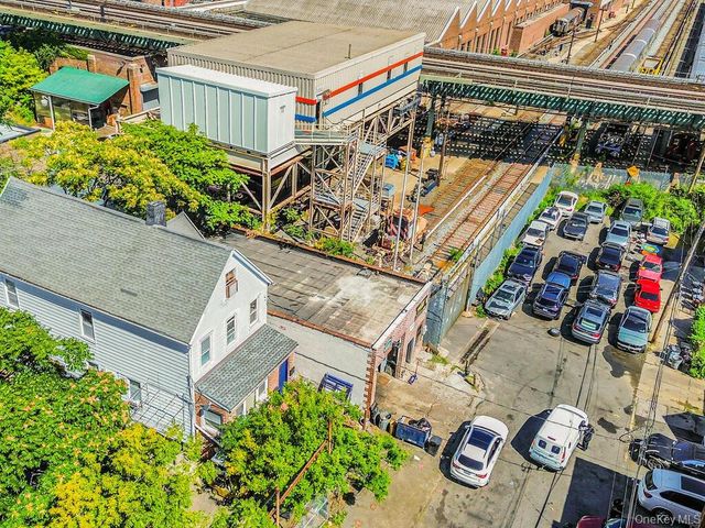 4513 Byron Avenue, Bronx, NY 10466