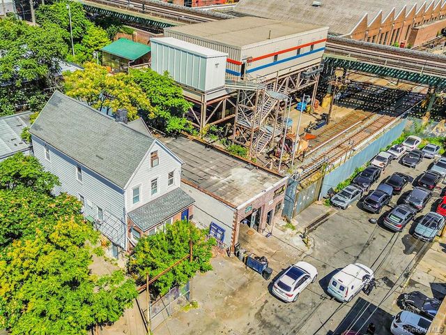 4513 Byron Avenue, Bronx, NY 10466