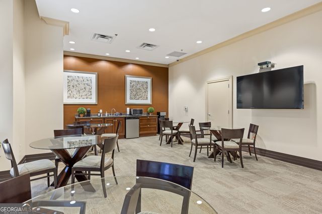3040 Peachtree Road NW 605, Atlanta, GA 30305