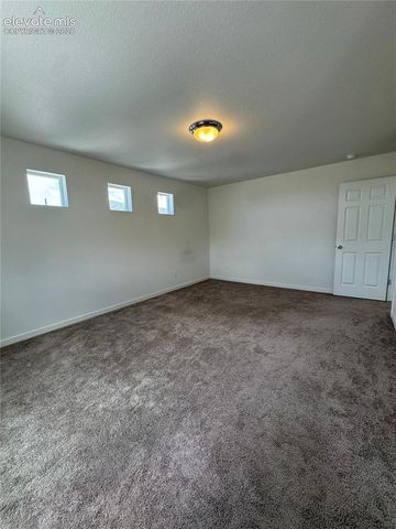 5836 Thurless Lane, Colorado Springs, CO 80927