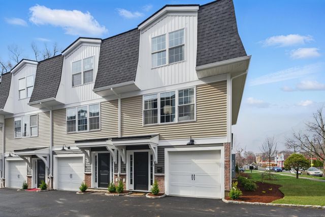 409 Prospect Avenue 6, West Hartford, CT 06119