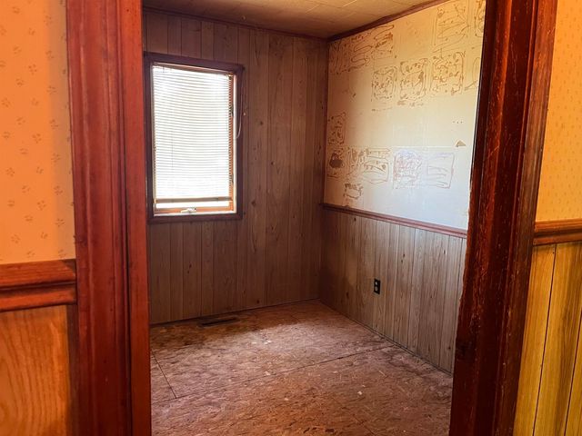 2600 W Schmeid Road, Six Lakes, MI 48886