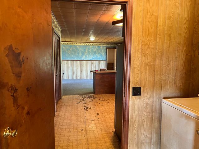2600 W Schmeid Road, Six Lakes, MI 48886