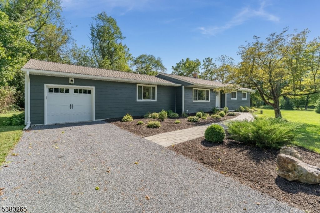 275 S Lincoln Ave, Washington Twp., NJ 07882