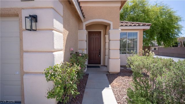 5946 Lingering Breeze Street, Las Vegas, NV 89148