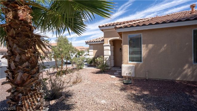 5946 Lingering Breeze Street, Las Vegas, NV 89148