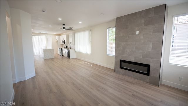 5946 Lingering Breeze Street, Las Vegas, NV 89148