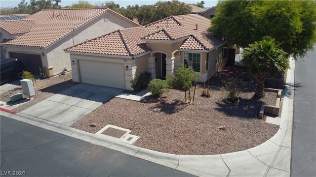 5946 Lingering Breeze Street, Las Vegas, NV 89148
