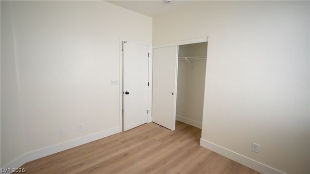 5946 Lingering Breeze Street, Las Vegas, NV 89148
