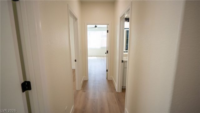 5946 Lingering Breeze Street, Las Vegas, NV 89148