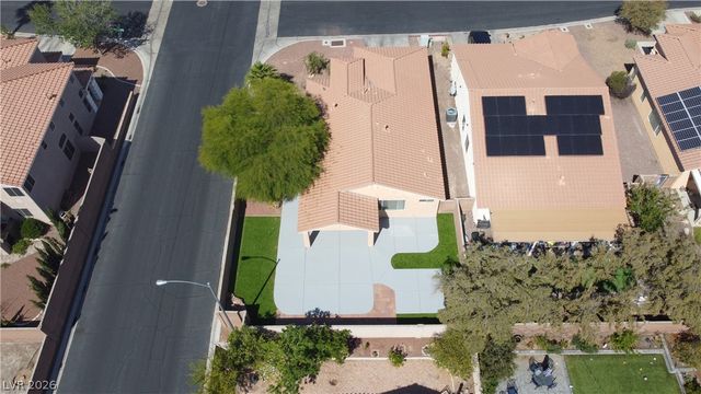 5946 Lingering Breeze Street, Las Vegas, NV 89148