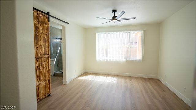5946 Lingering Breeze Street, Las Vegas, NV 89148