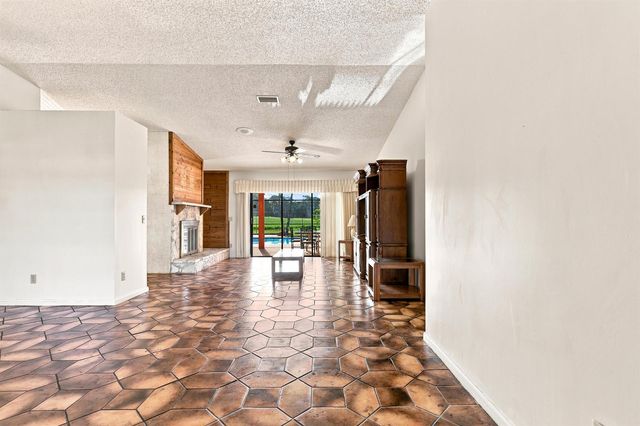 3768 Pinehurst Drive, Lake Worth, FL 33467