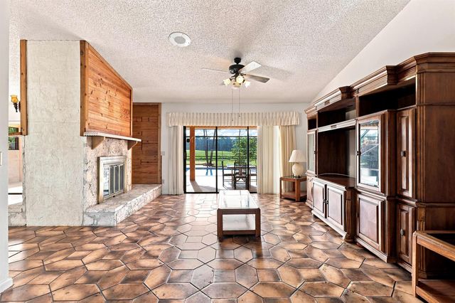 3768 Pinehurst Drive, Lake Worth, FL 33467