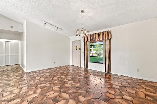 3768 Pinehurst Drive, Lake Worth, FL 33467
