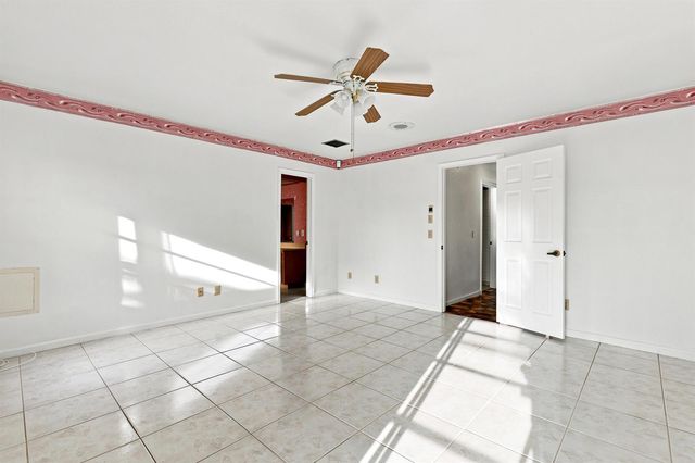 3768 Pinehurst Drive, Lake Worth, FL 33467
