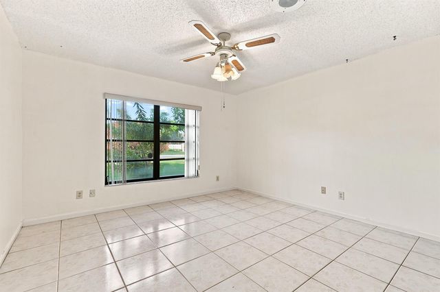 3768 Pinehurst Drive, Lake Worth, FL 33467