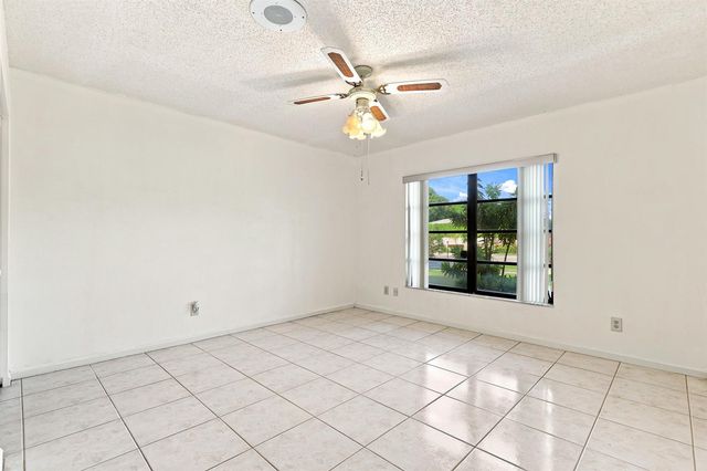 3768 Pinehurst Drive, Lake Worth, FL 33467