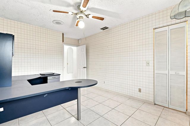 3768 Pinehurst Drive, Lake Worth, FL 33467