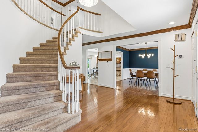 1675 Kilburn Road N, Rochester Hills, MI 48306