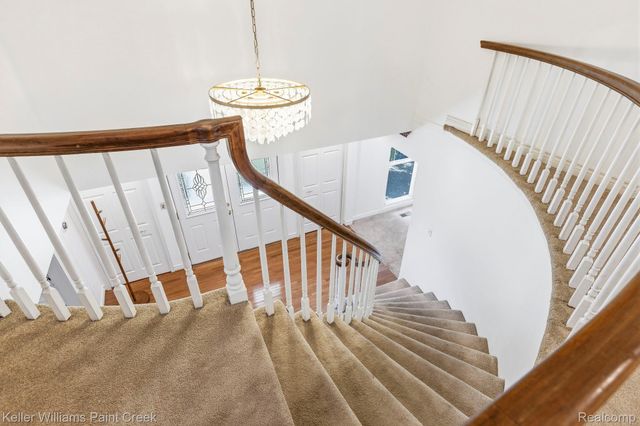 1675 Kilburn Road N, Rochester Hills, MI 48306