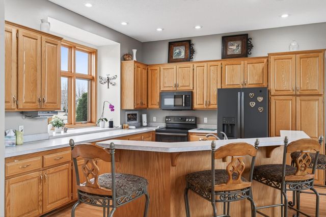 19354 Vernon Street NW, Elk River, MN 55330