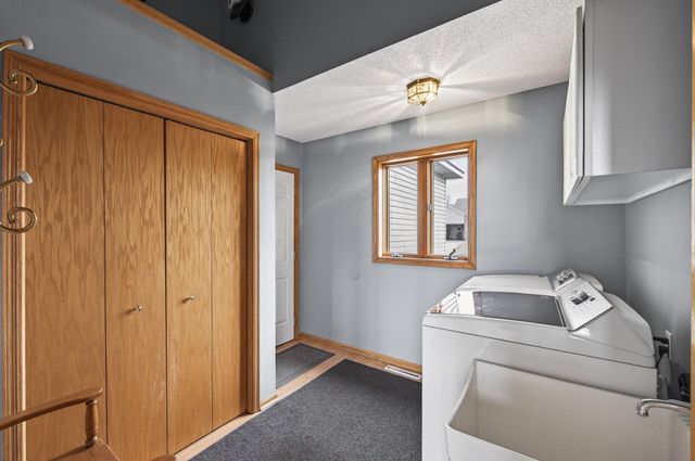 19354 Vernon Street NW, Elk River, MN 55330