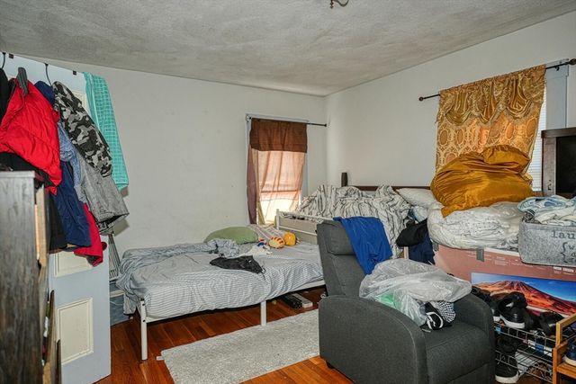 7 Prospect St, Woburn, MA 01801