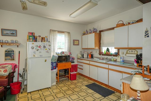 7 Prospect St, Woburn, MA 01801